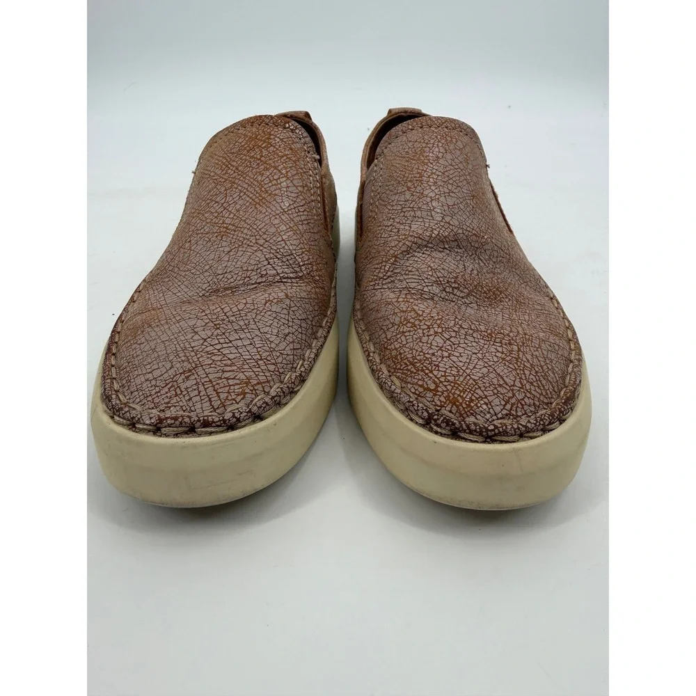 Frye Ivy Slip On Shoes Womens 6M‎ Tan Distressed Leather Sneakers